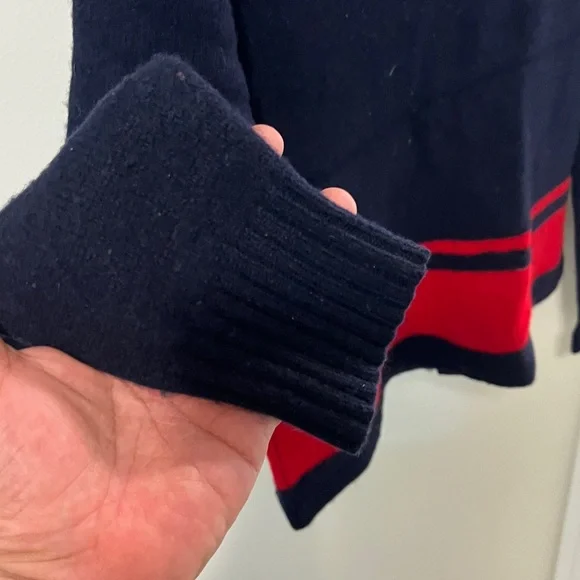 Carolina Herrera Navy and Red Men's Cardigan - Picture 7 of 7
